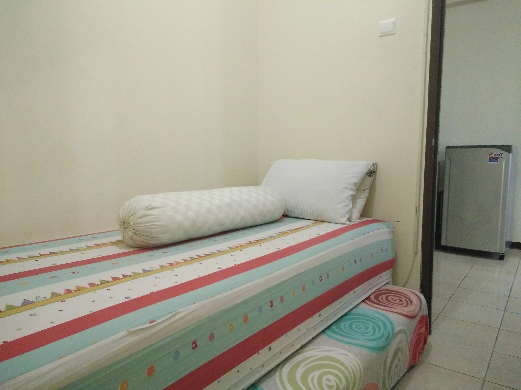 The Suites Metro Apartment - Putri Bandung Esterno foto