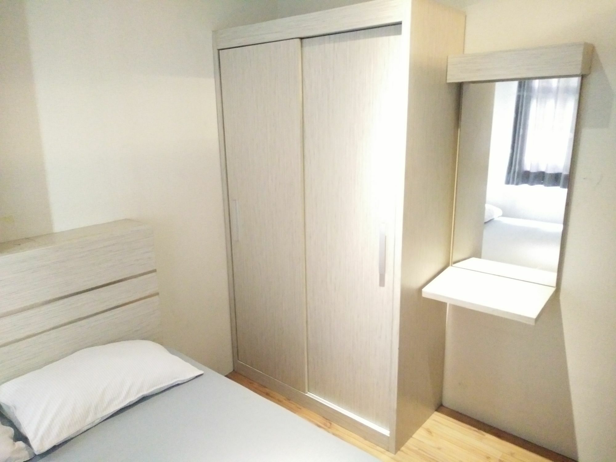 The Suites Metro Apartment - Putri Bandung Esterno foto