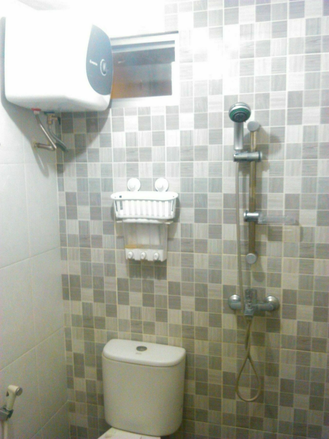 The Suites Metro Apartment - Putri Bandung Esterno foto
