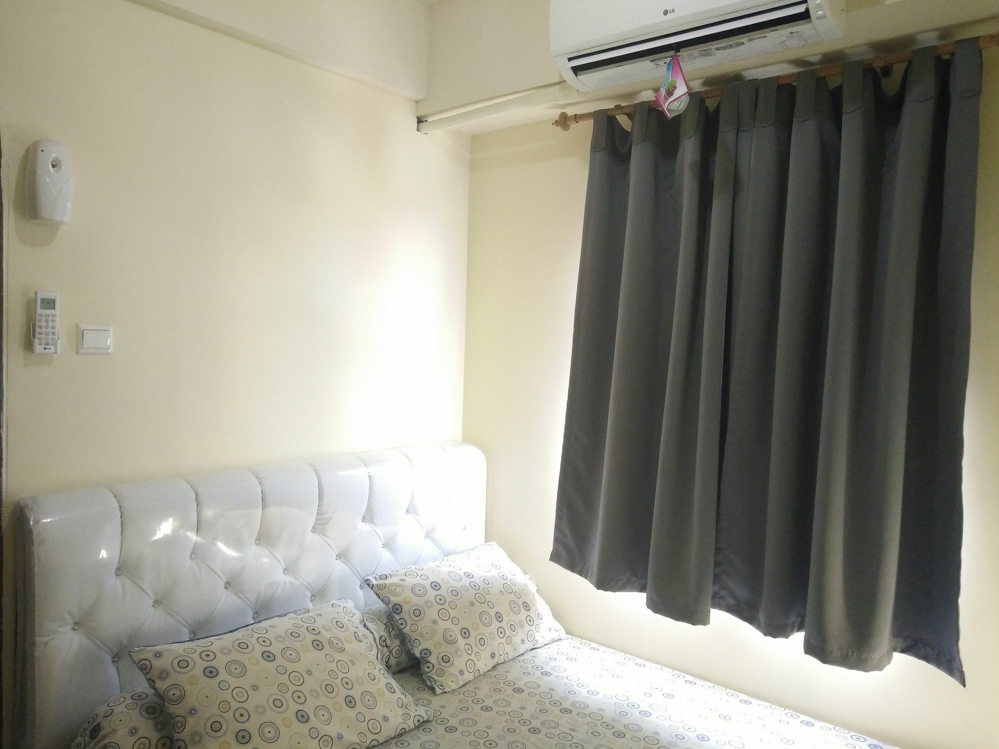 The Suites Metro Apartment - Putri Bandung Esterno foto